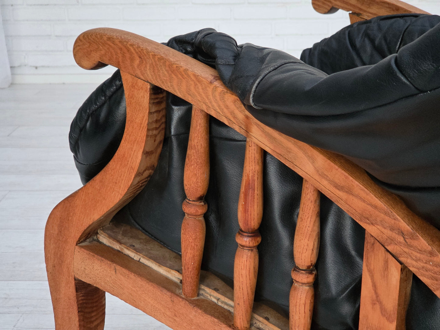 1950s, vintage adjustable armchair, black leather, ash wood.