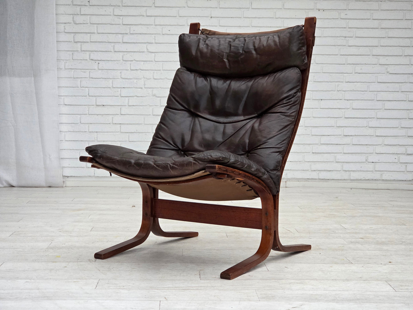1970s, Norwegian design by Ingmar Relling, model "Siesta", furniture leather.