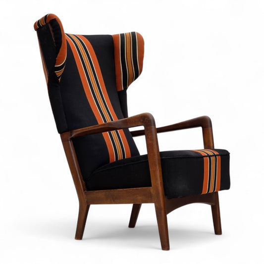 1960s, Danish highback armchair by Fritz Hansen, furniture wool, beech wood.