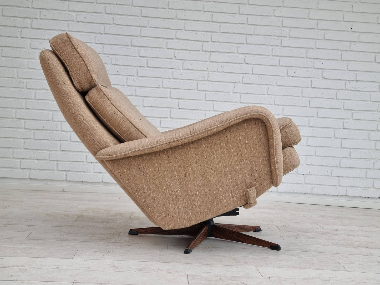 1970s, Danish design by Madsen & Schubell, swivel armchair, footstool, wool, original condition.