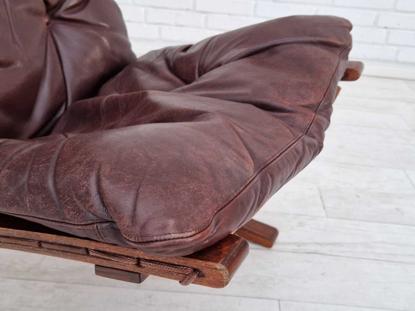 1960’s, Norwegian design, "Siesta" lounge chair by Ingmar Relling, leather, bentwood.