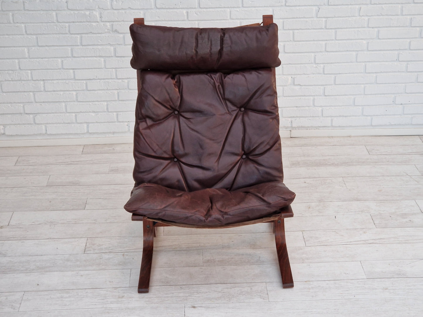 1960’s, Norwegian design, "Siesta" lounge chair by Ingmar Relling, leather, bentwood.