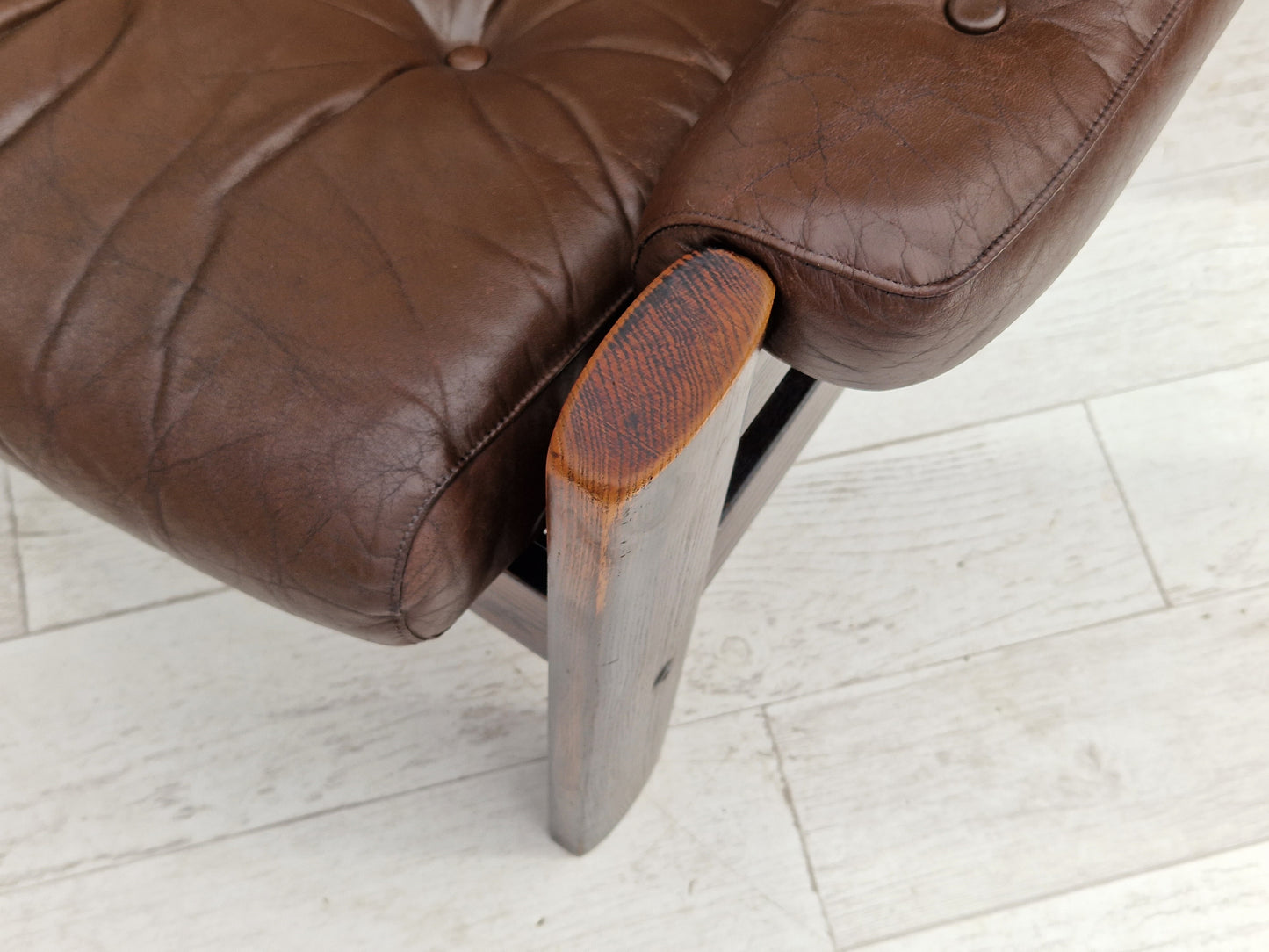 1970s, Scandinavian adjustable lounge chair, brown leather, oak wood.