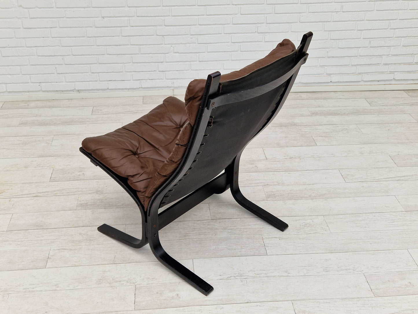 1960’s, Norwegian design, "Siesta" lounge chair by Ingmar Relling, leather, bentwood.