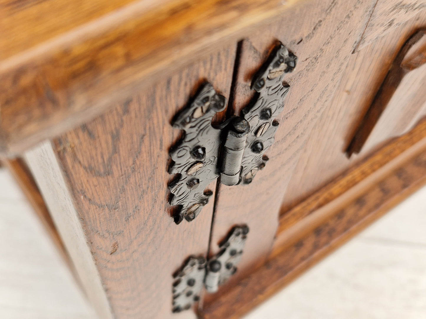 1950s, Scandinavian design, seater dresser, oak wood, sheepskin.