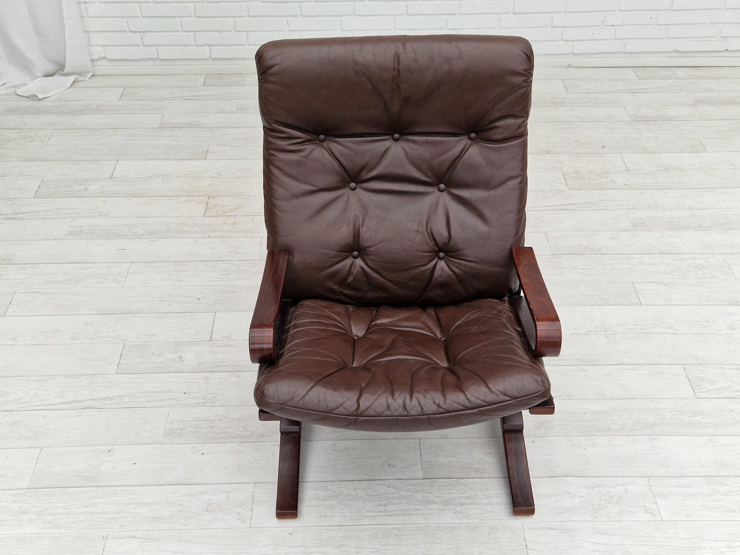 1970s, Norwegian design, Lounge chair model "Kengu" by Else and Nordahl Solheim for Rybo Rykken