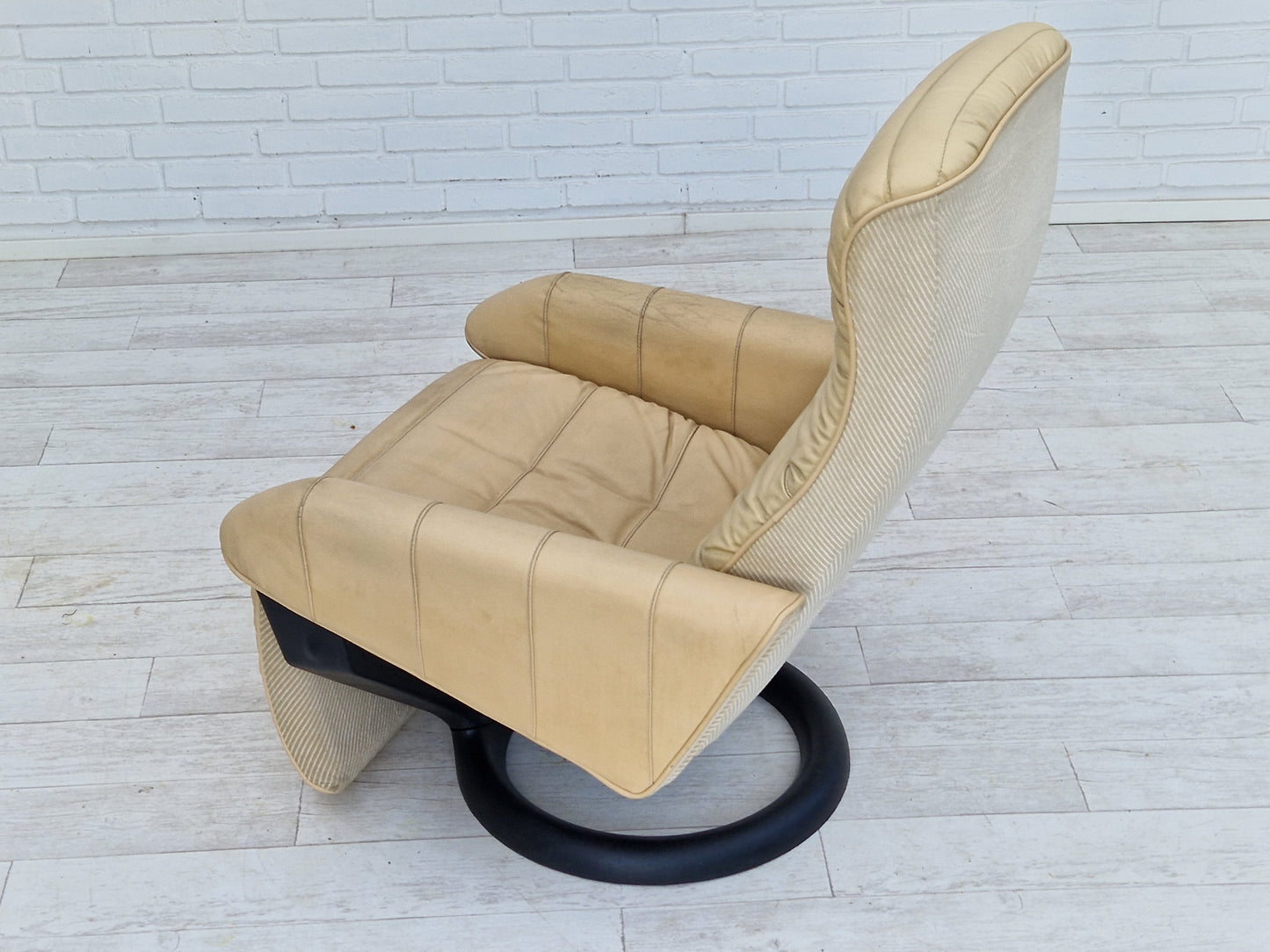 1980s, Danish design by Steen Ostergård for Bramin Møbler. "Action Recliner" relax chair.