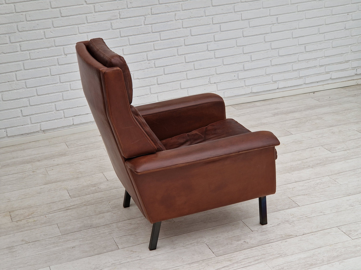 1970s, Danish design by Arne Vodder for Fritz Hansen, leather, original condition.