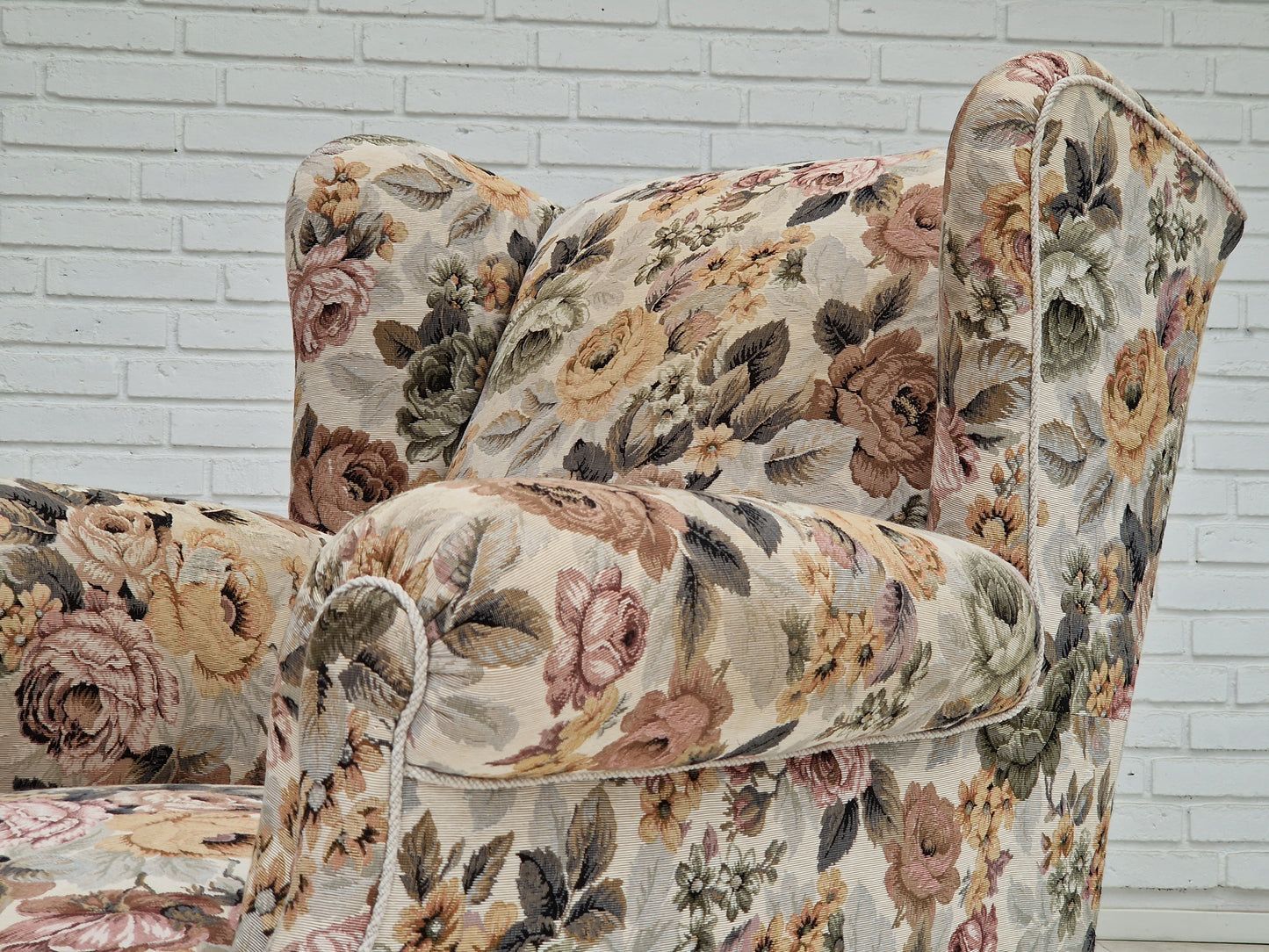 1950s, Danish vintage relax chair in "flowers" fabric, original condition.