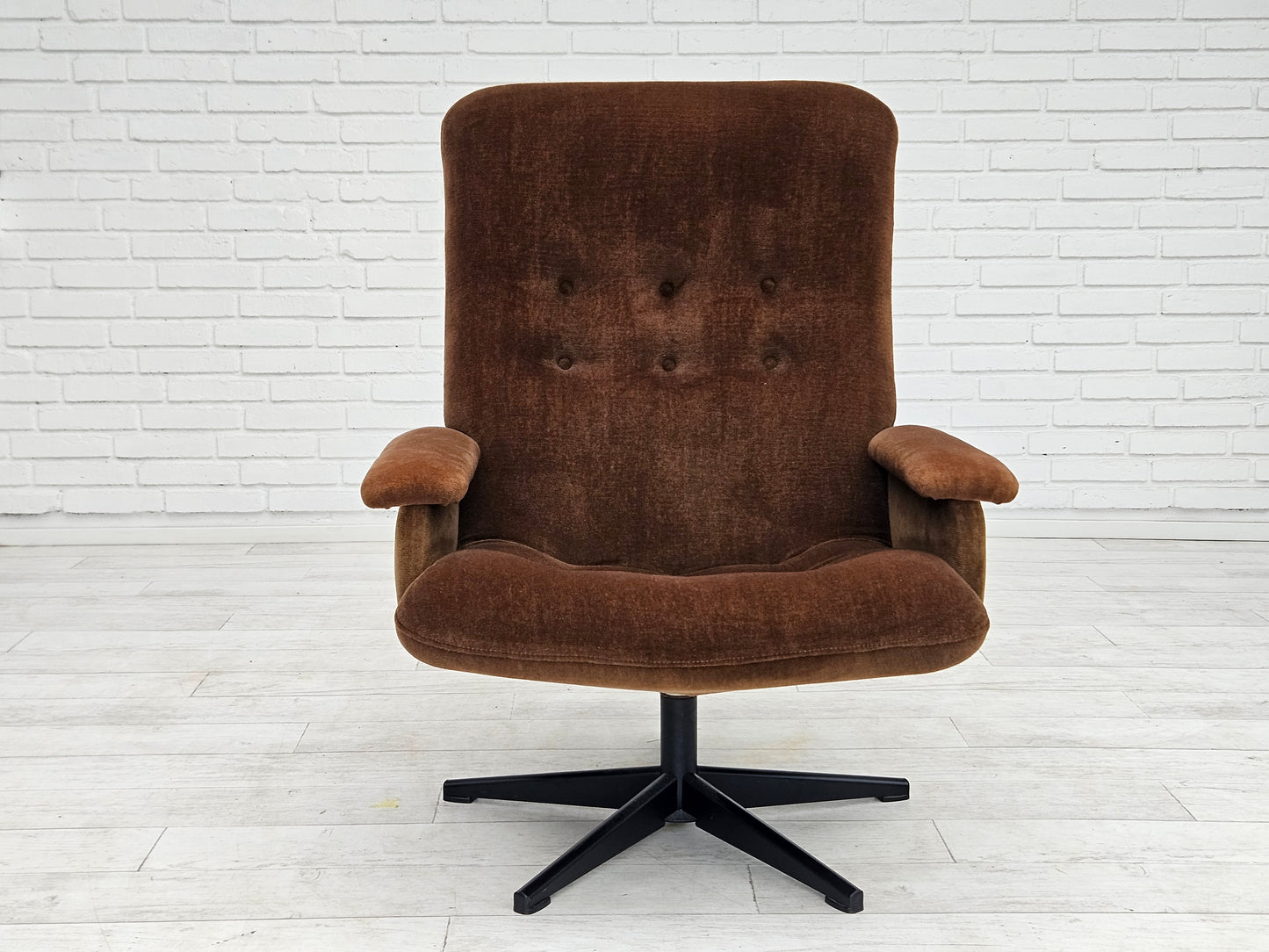 1970s, Vintage Scandinavian swivel chair, velour, original condition.