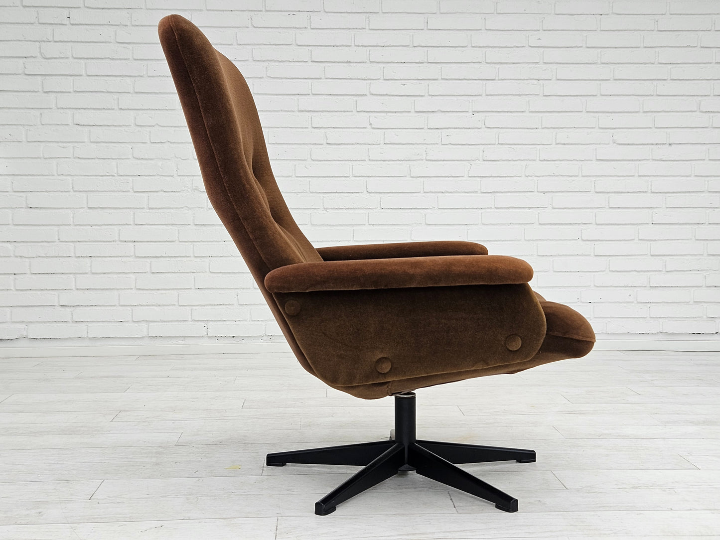 1970s, Vintage Scandinavian swivel chair, velour, original condition.