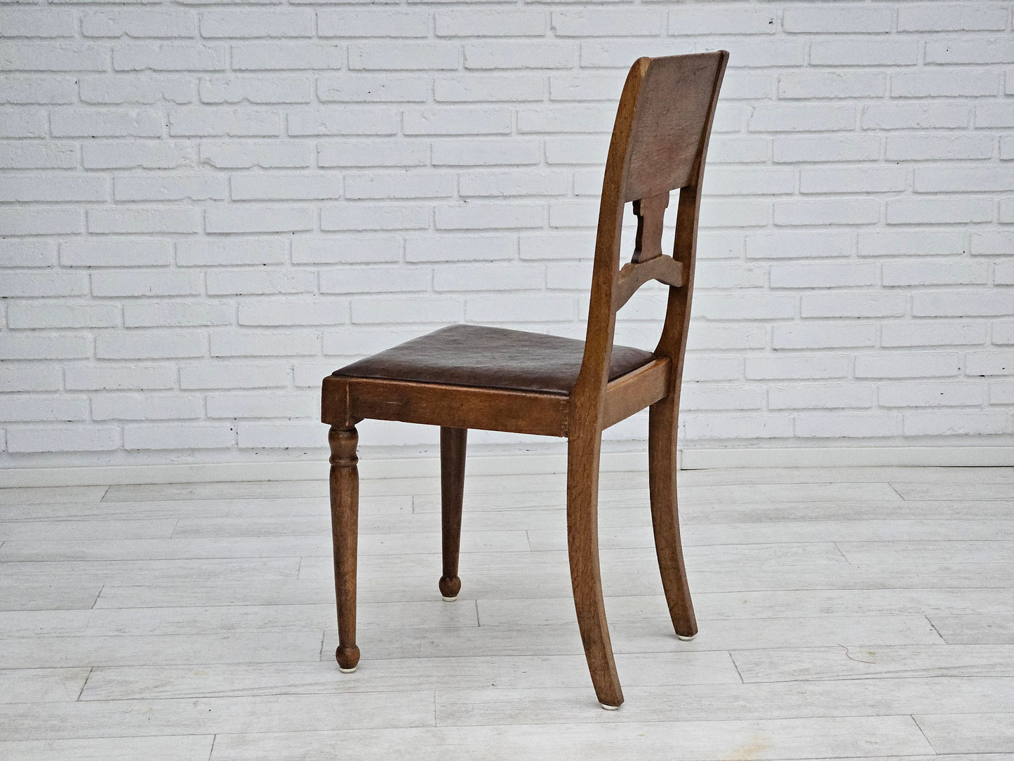 1930s, set of 6 scandinavian chairs, original good condition.