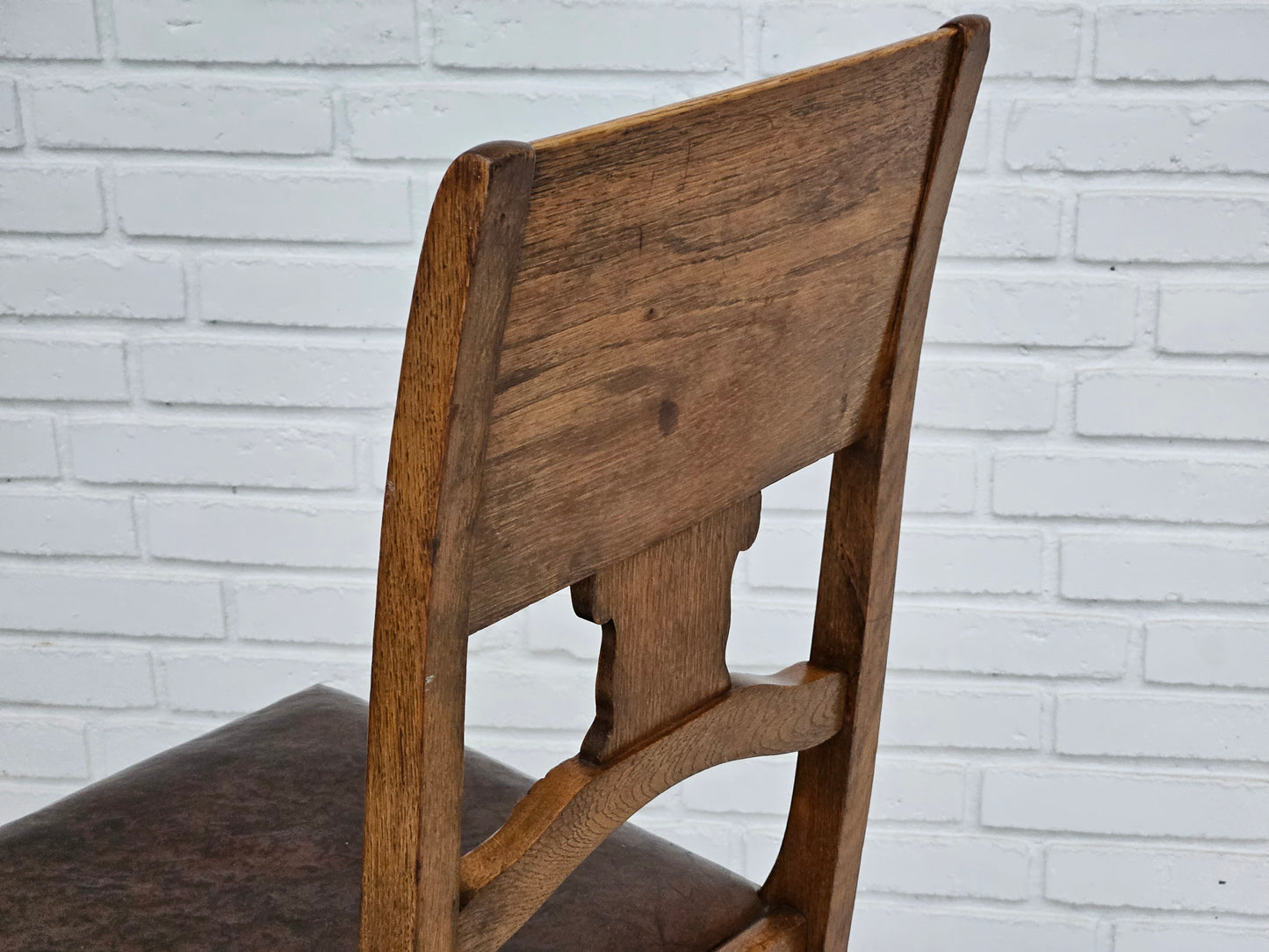 1930s, set of 6 scandinavian chairs, original good condition.