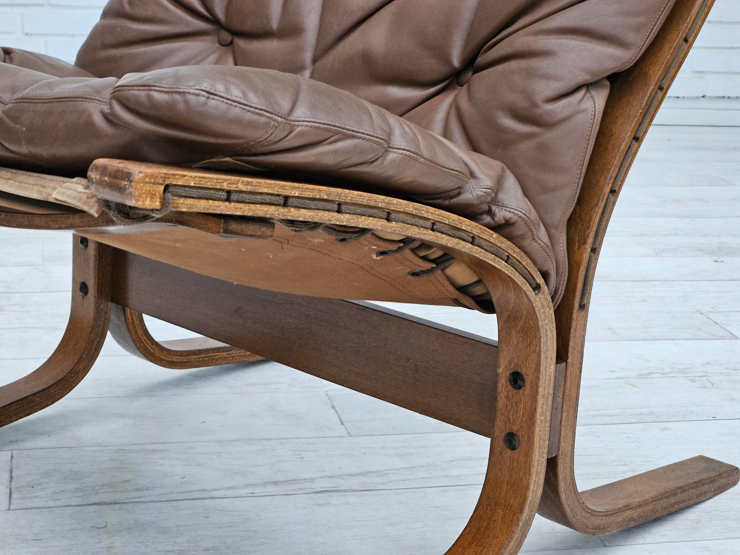 1970’s, Norwegian design, "Siesta" lounge chair by Ingmar Relling, leather, bentwood.