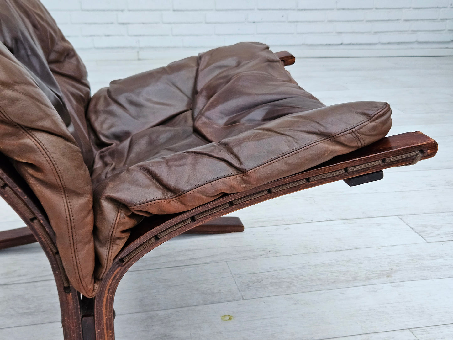 1970’s, Norwegian design, "Siesta" lounge chair by Ingmar Relling, leather, bentwood.