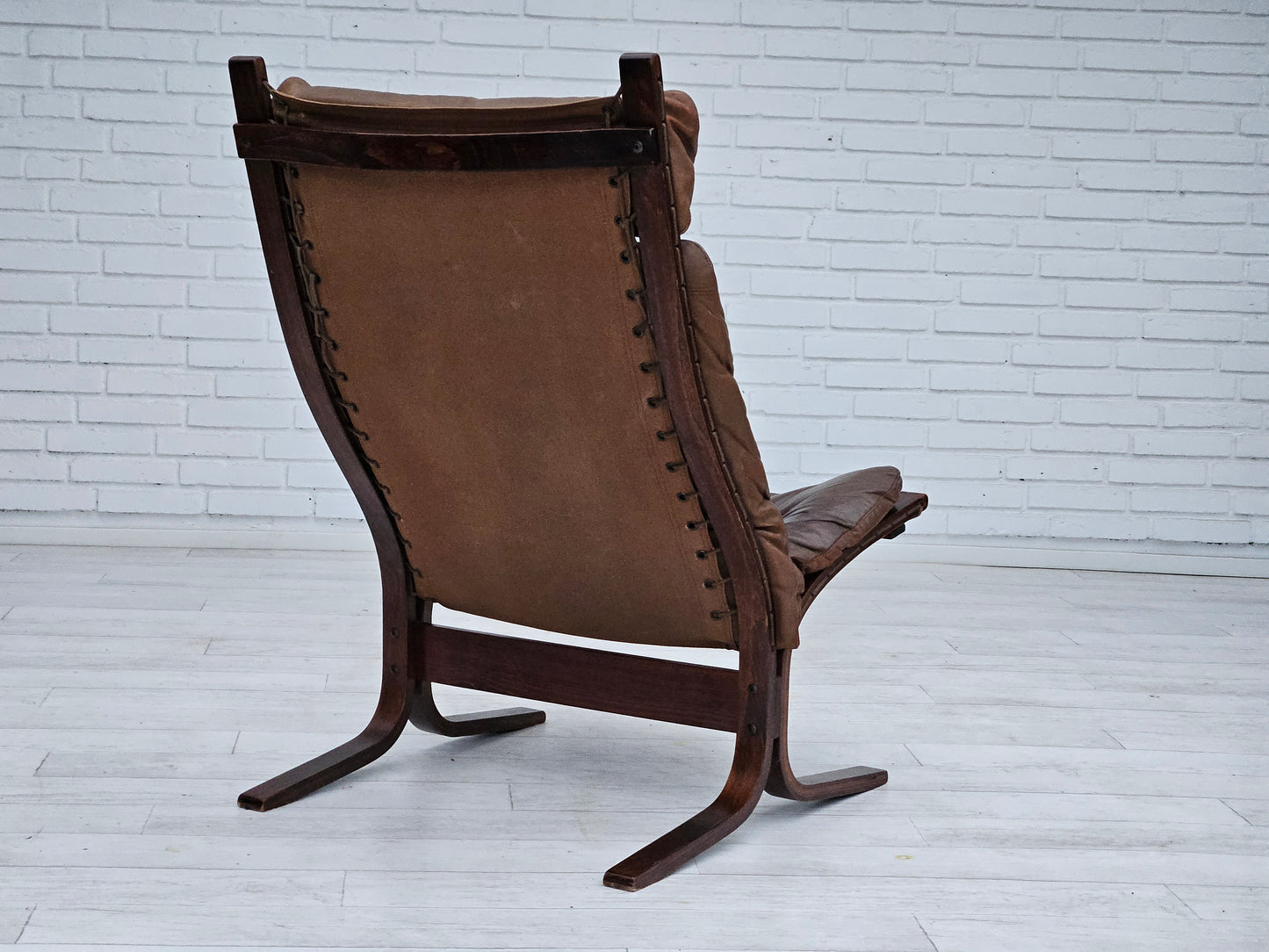 1970’s, Norwegian design, "Siesta" lounge chair by Ingmar Relling, leather, bentwood.