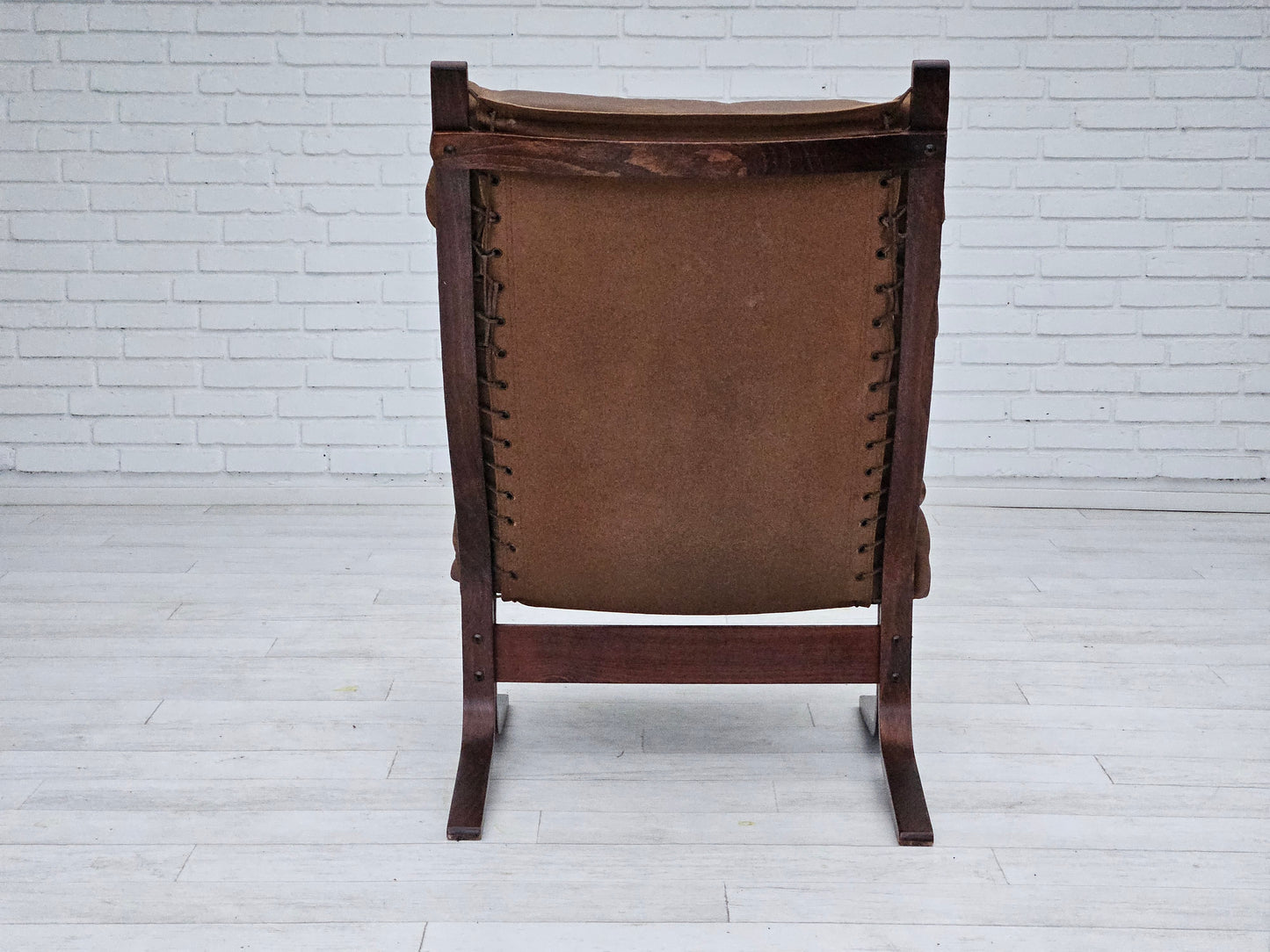 1970’s, Norwegian design, "Siesta" lounge chair by Ingmar Relling, leather, bentwood.