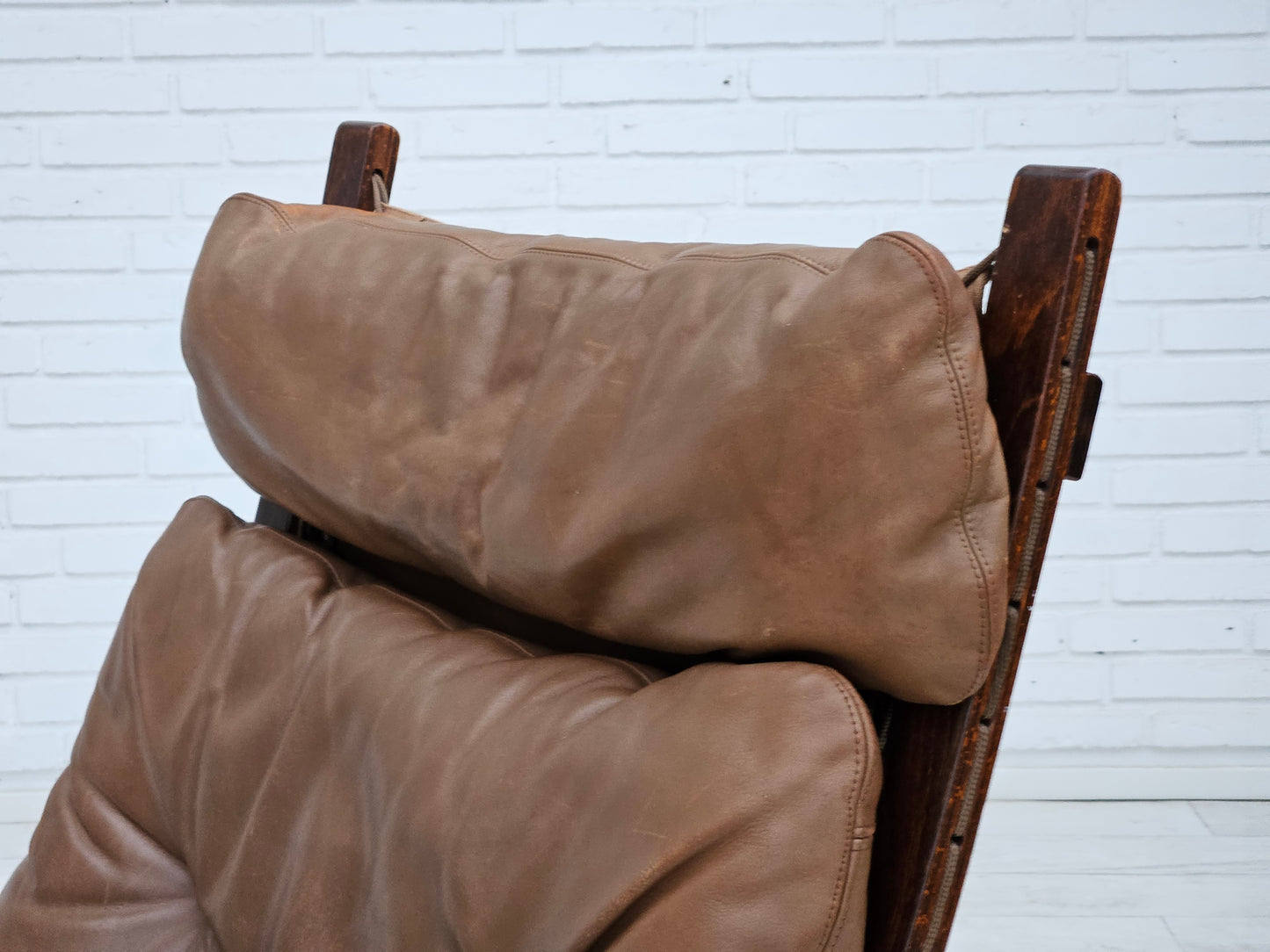 1970’s, Norwegian design, "Siesta" lounge chair by Ingmar Relling, leather, bentwood.