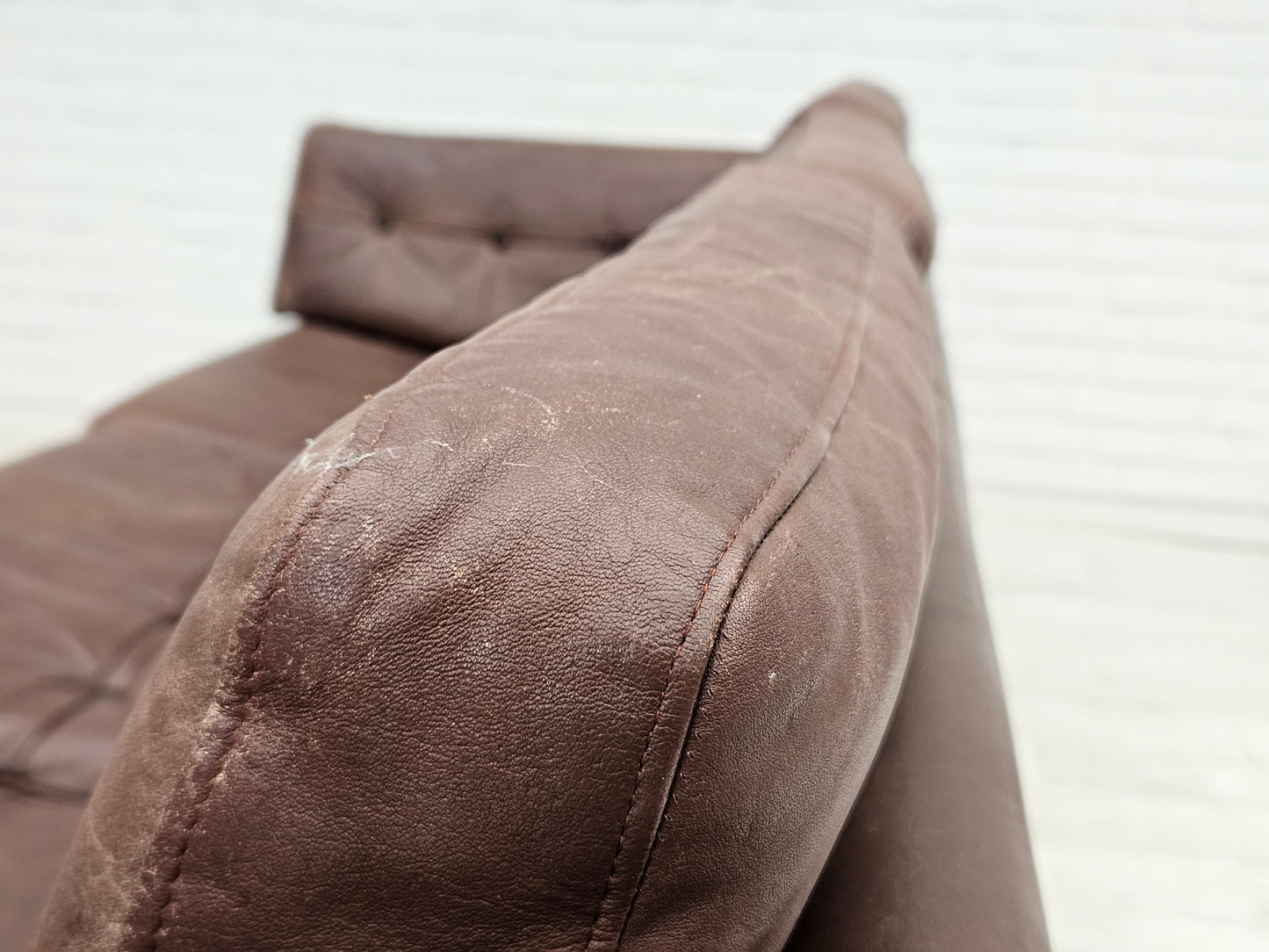 1970s, Danish 3-seater classic sofa, original brown leather.