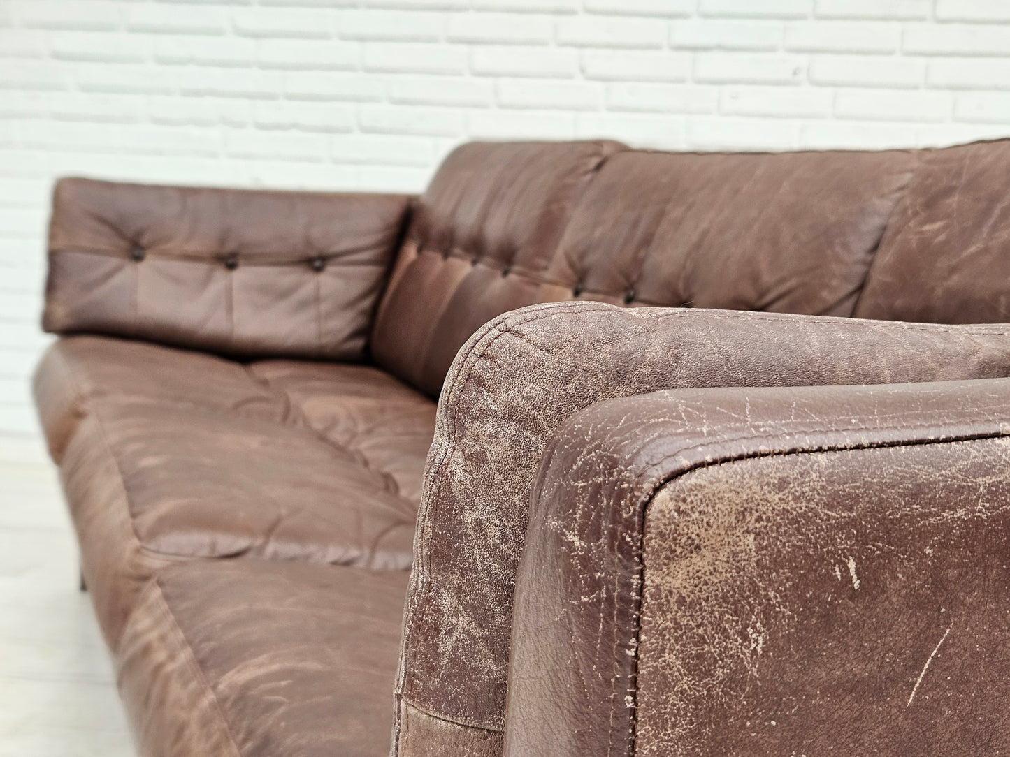 1970s, Danish 3-seater classic sofa, original brown leather.