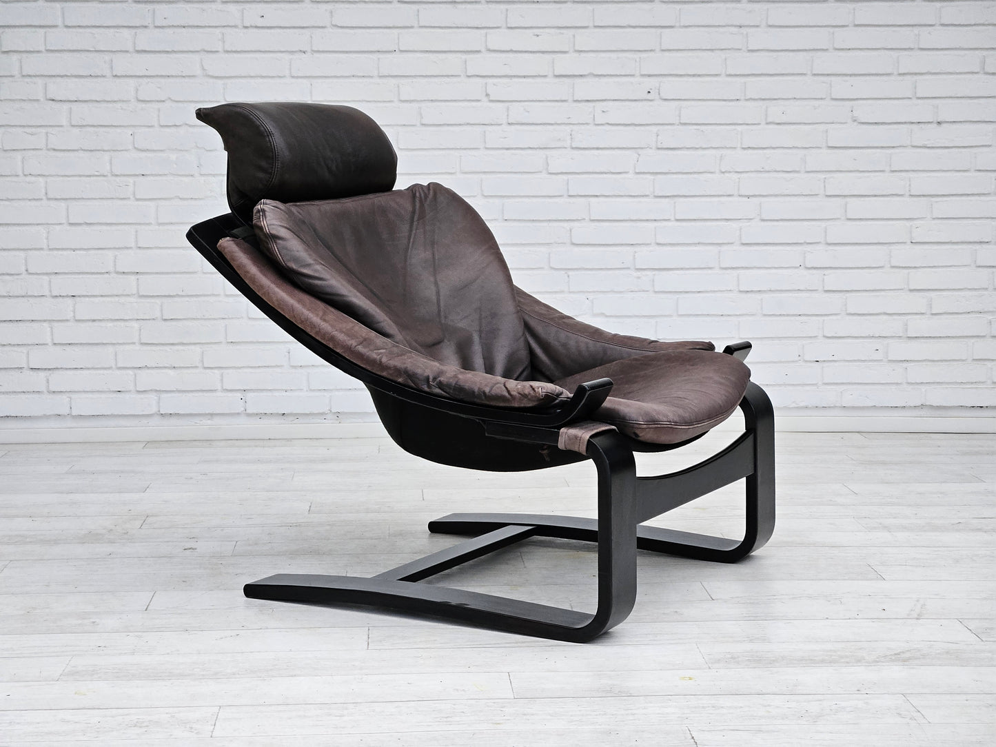 1970s, Swedish design by Ake Fribyter for Nelo, Kroken lounge chair, original condition.