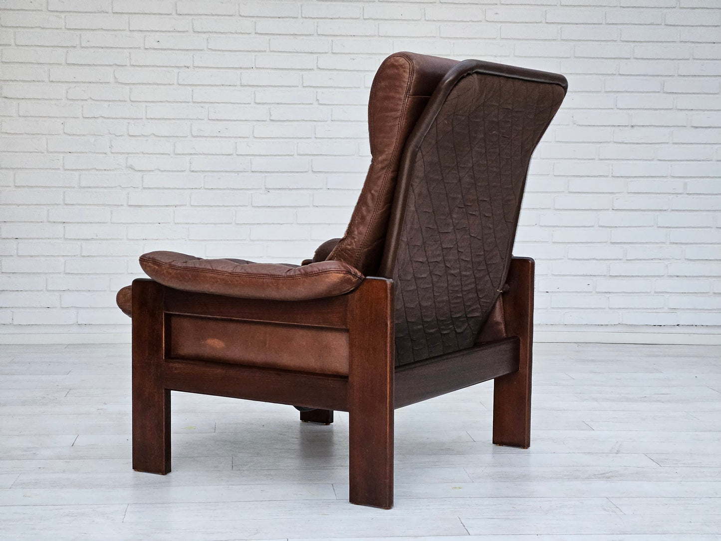 1970s, Danish adjustable lounge chair with footstool, brown leather, by Skippers Møbler.