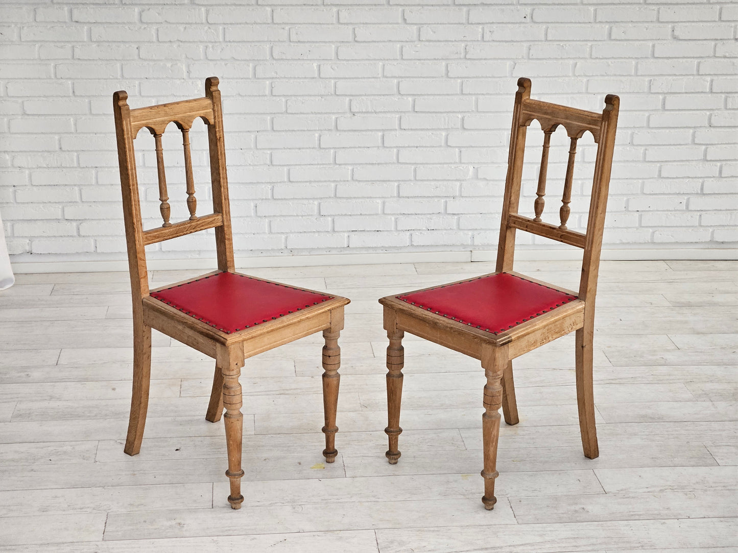 1950s, set 2 pcs of Danish dinning chairs, original good condition, oak wood.