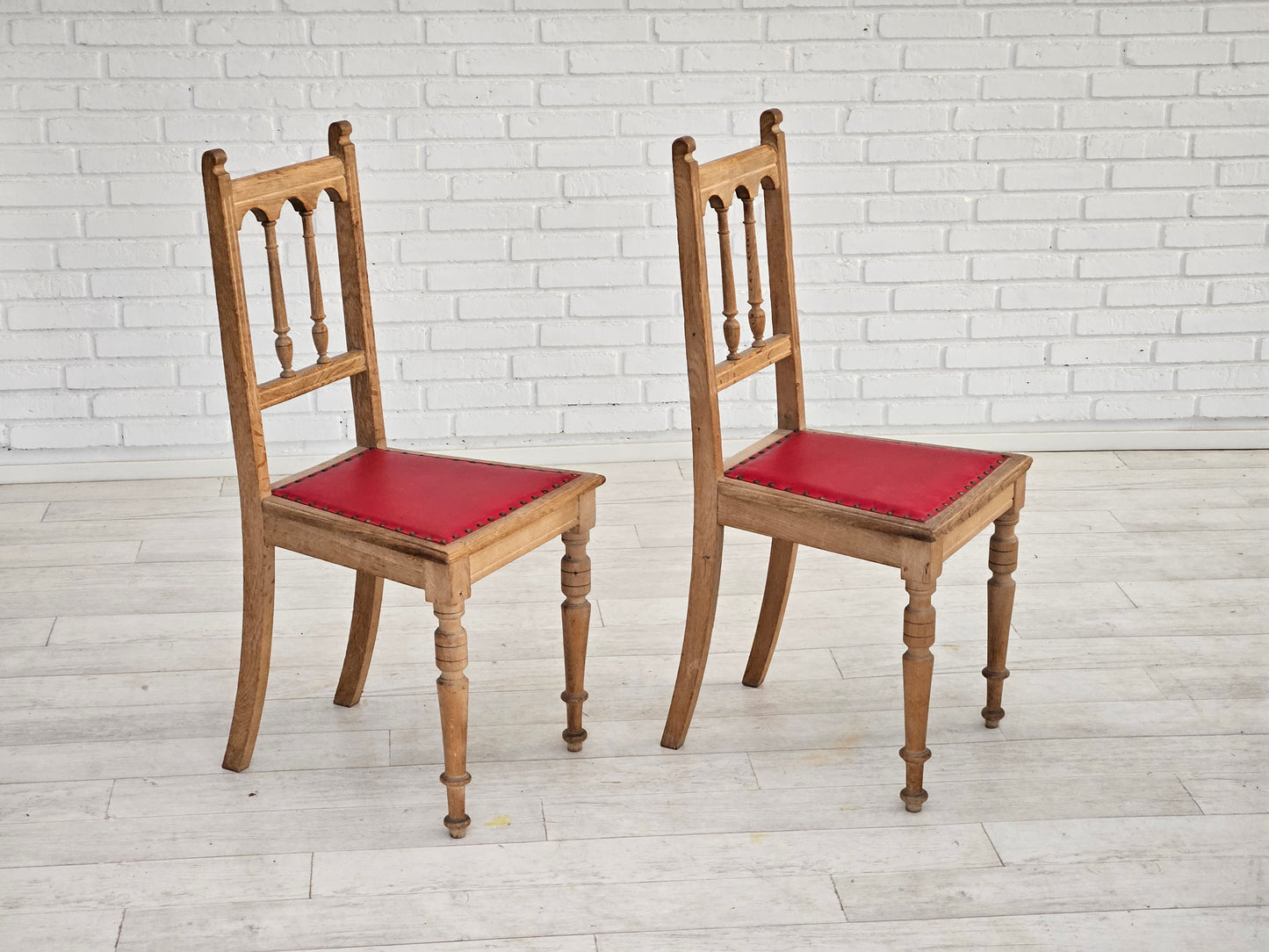 1950s, set 2 pcs of Danish dinning chairs, original good condition, oak wood.