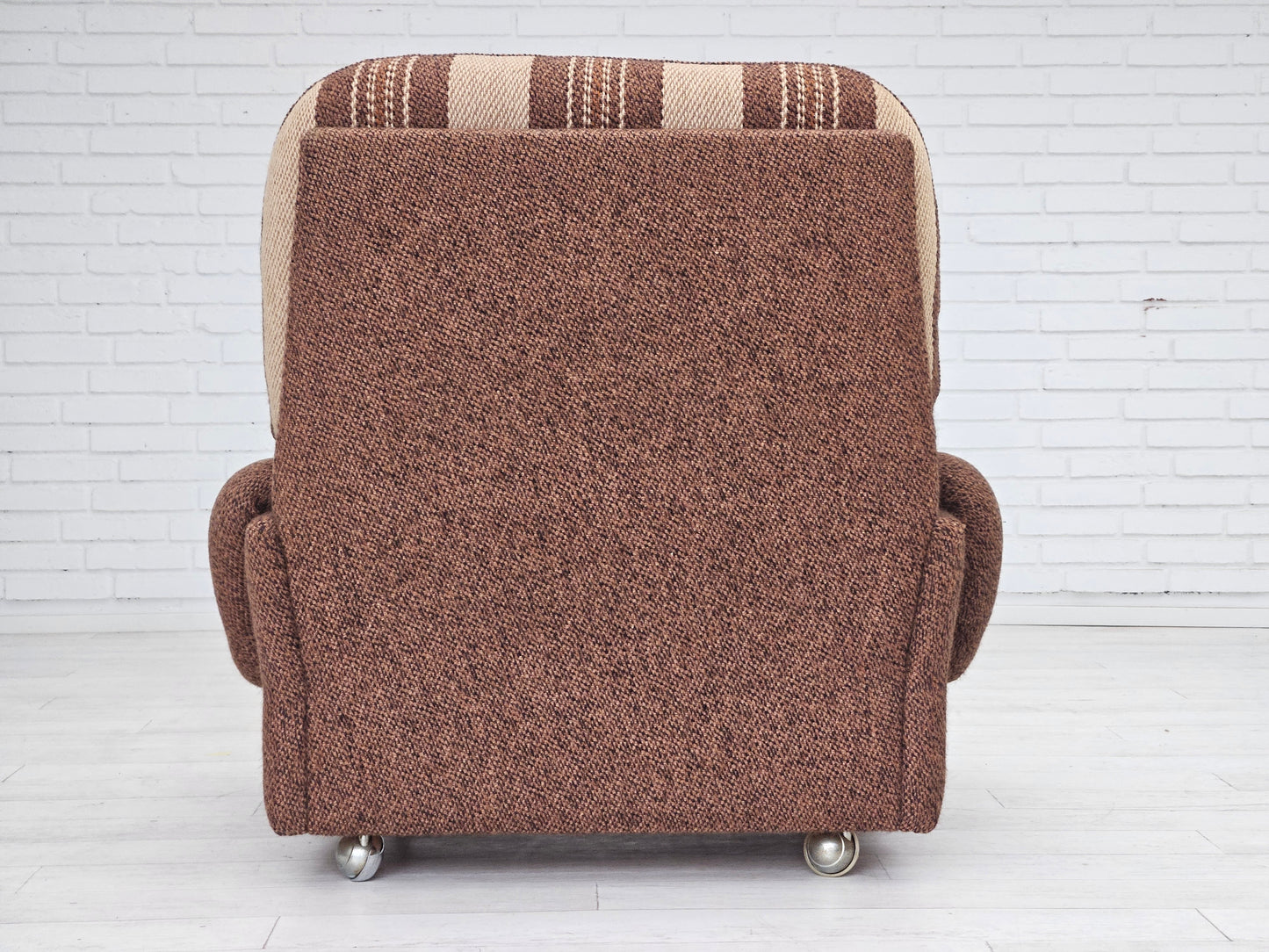 1970s, Danish relax chair, original wool upholstery, very good condition.