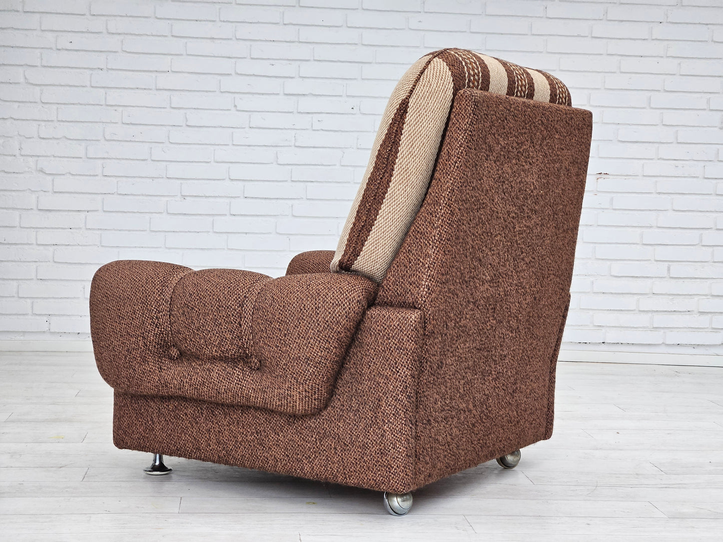 1970s, Danish relax chair, original wool upholstery, very good condition.