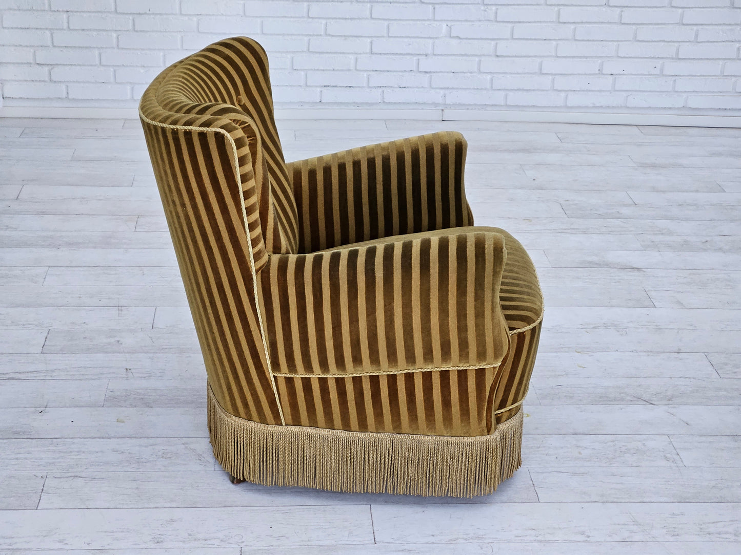 1960s, Danish relax chair, original upholstery, green velour.