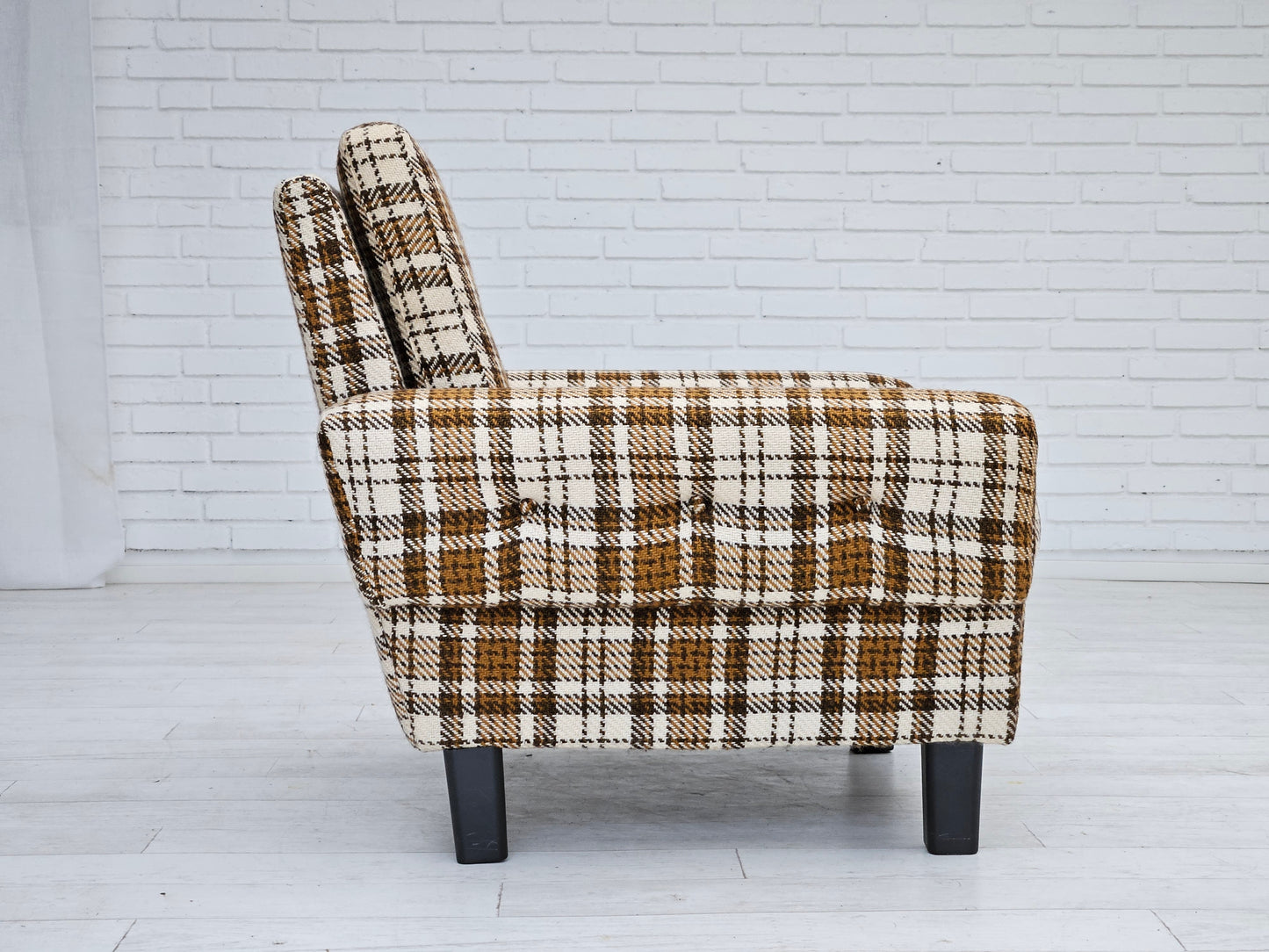 1970s, Danish club chair, original very good condition, furniture wool.