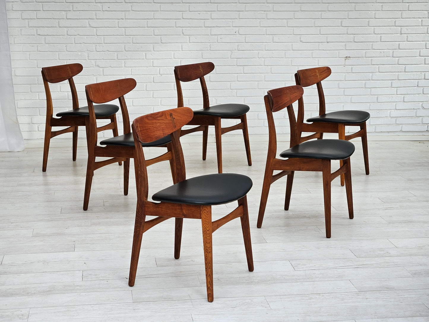 1960s, Danish design by H.J.Wegner, set of 6 dining chairs model nr.30, reupholstered.