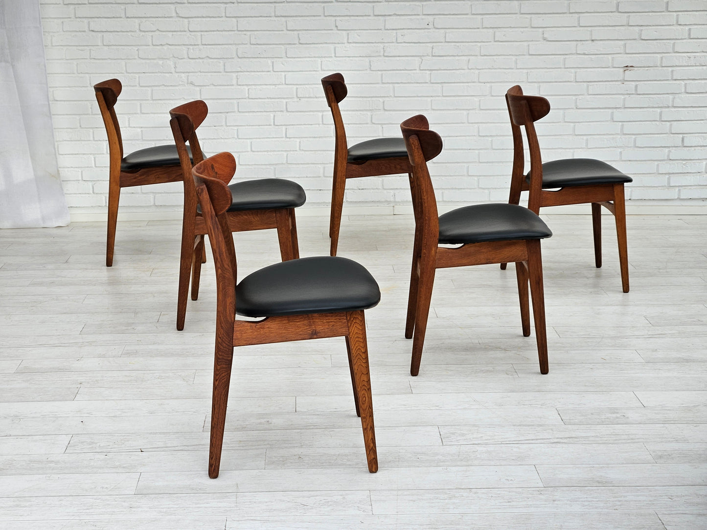 1960s, Danish design by H.J.Wegner, set of 6 dining chairs model nr.30, reupholstered.