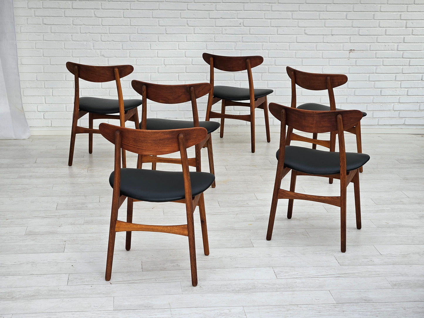 1960s, Danish design by H.J.Wegner, set of 6 dining chairs model nr.30, reupholstered.