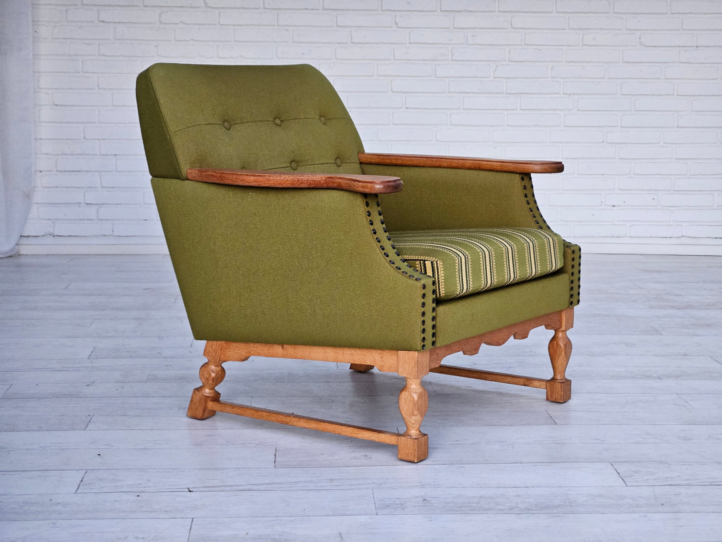 1970s, Danish lounge chair, wool, oak, original very good condition.