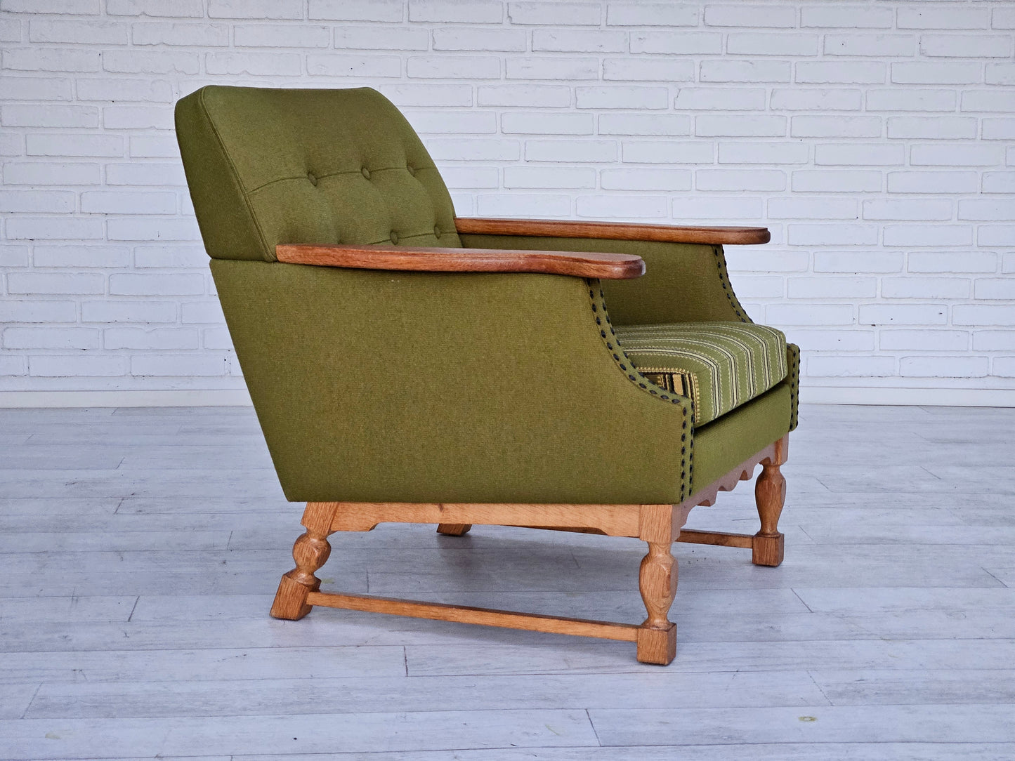 1970s, Danish lounge chair, wool, oak, original very good condition.