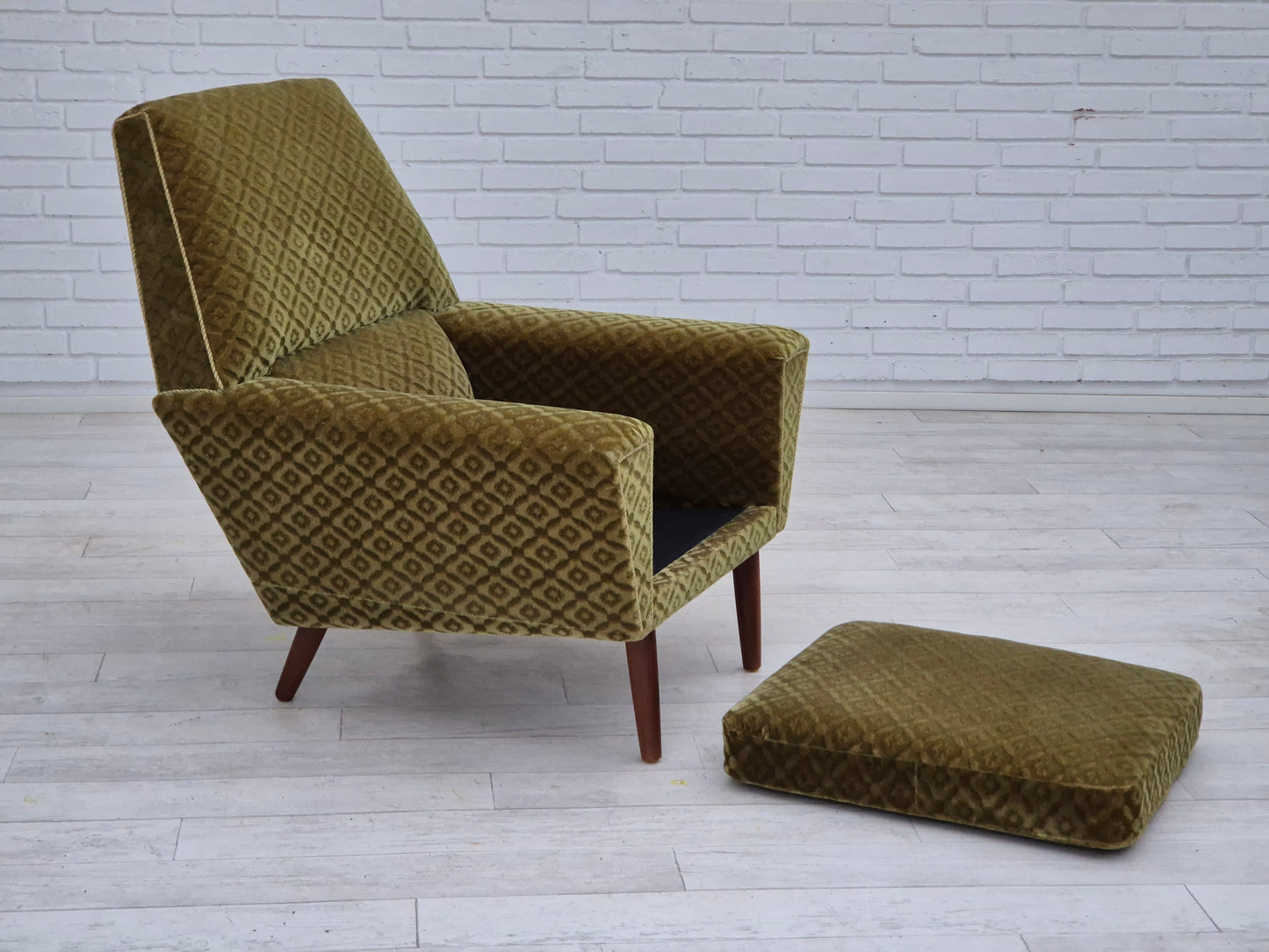 1970s, Danish highback armchair by Georg Thams, original upholstery, green velour, teak wood.