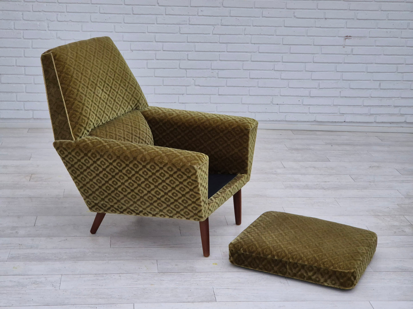 1970s, Danish highback armchair by Georg Thams, original upholstery, green velour, teak wood.