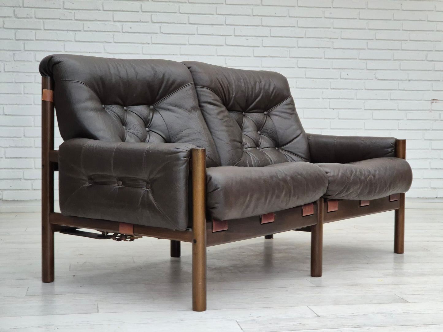 1970s, Norwegian design by Ivar Opsvik for Bruksbo Norway, 2 seater sofa, model "Safari".