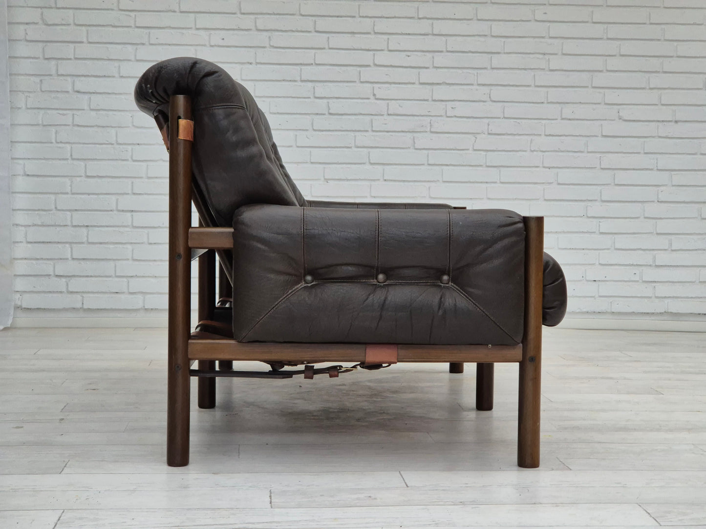 1970s, Norwegian design by Ivar Opsvik for Bruksbo Norway, 2 seater sofa, model "Safari".