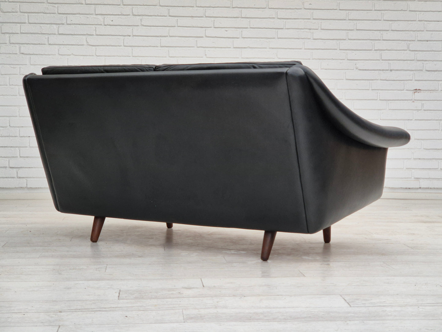 1960s, Danish design by Aage Christiansen for Erhardsen & Andersen, 2 seater sofa model "Matador", original condition.