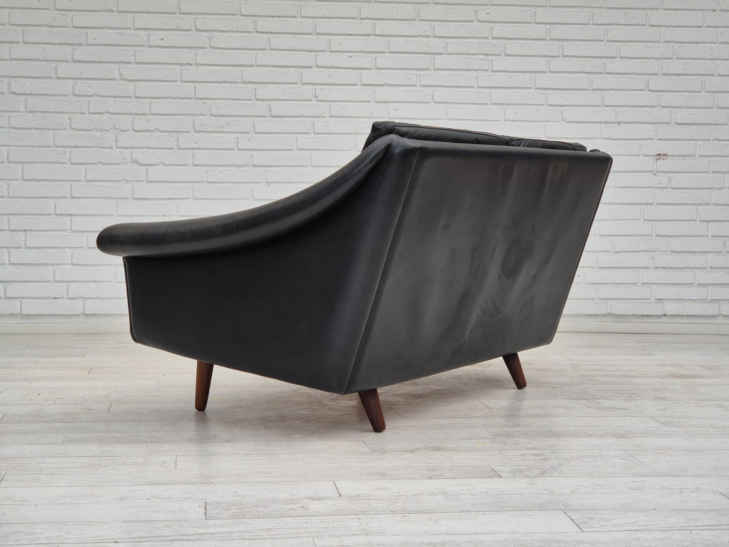 1960s, Danish design by Aage Christiansen for Erhardsen & Andersen, 2 seater sofa model "Matador", original condition.