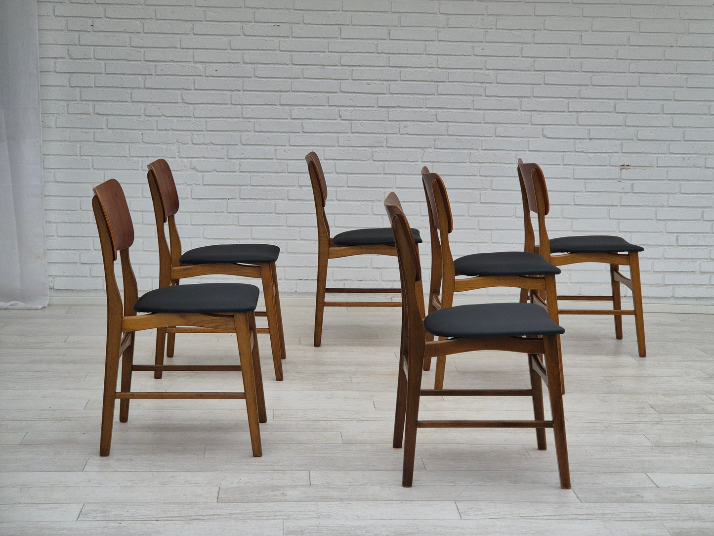 1960s, Danish design by Ib Kofod Larsen for Boltinge Stolefabrik, set of 6 reupholstered dining chairs.