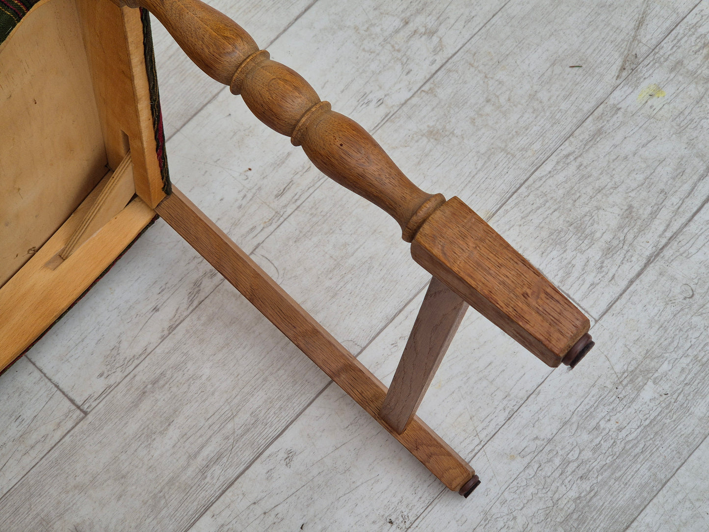 1960s, set of 3 dining Danish chairs, original good condition, furniture wool, oak wood.