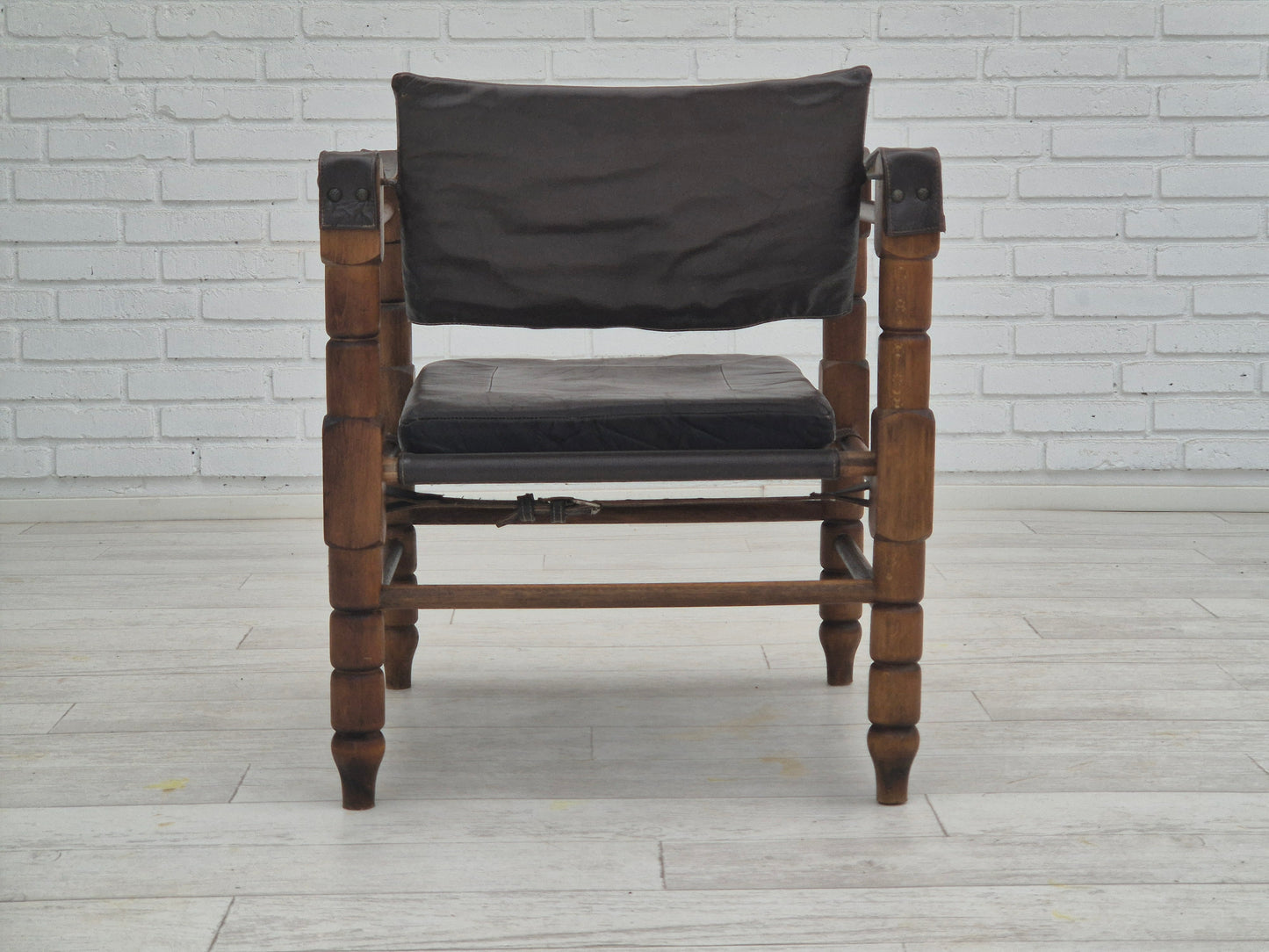 1960s, Scandinavian "Safari" lounge chair, original condition, leather, beech wood.