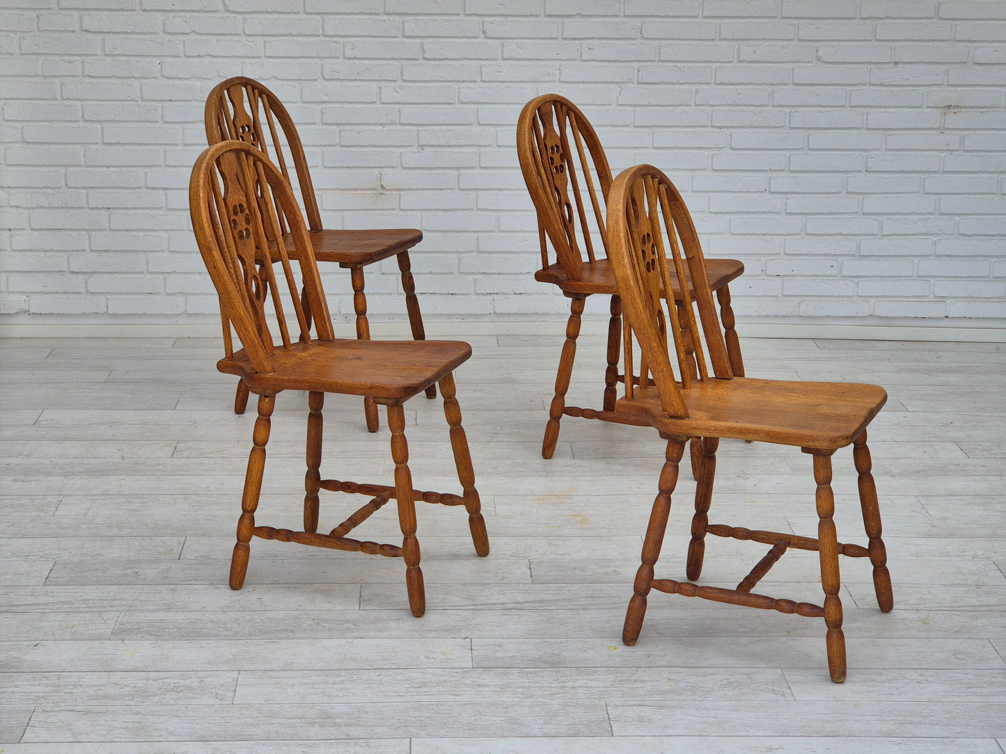 1960s, set of 4 scandinavian dining chairs in solid oak wood, original good condition.