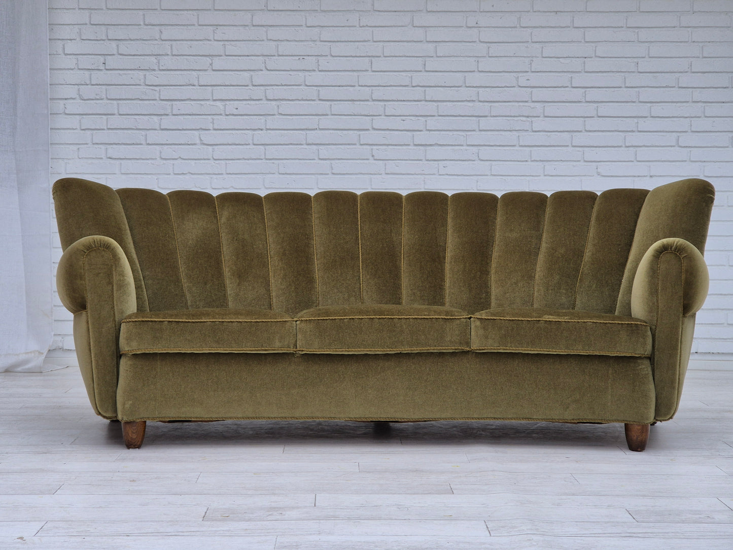 1960s, Danish 3-seater "Banana" sofa for Central Møbler Odense, original condition.