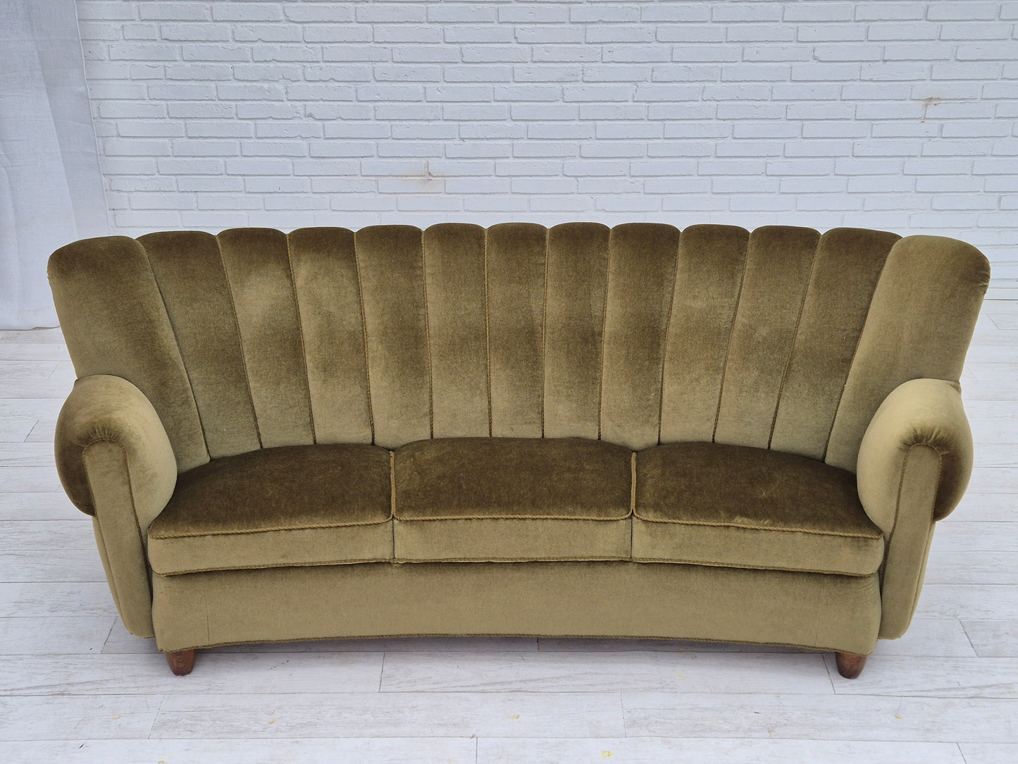 1960s, Danish 3-seater "Banana" sofa for Central Møbler Odense, original condition.