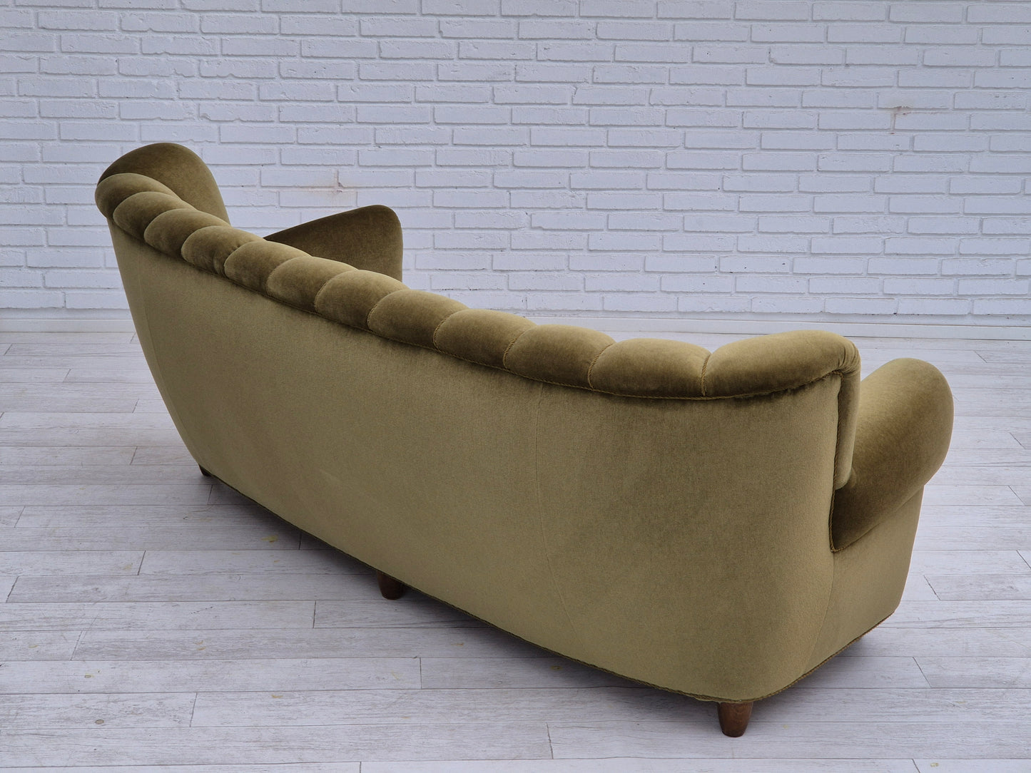 1960s, Danish 3-seater "Banana" sofa for Central Møbler Odense, original condition.